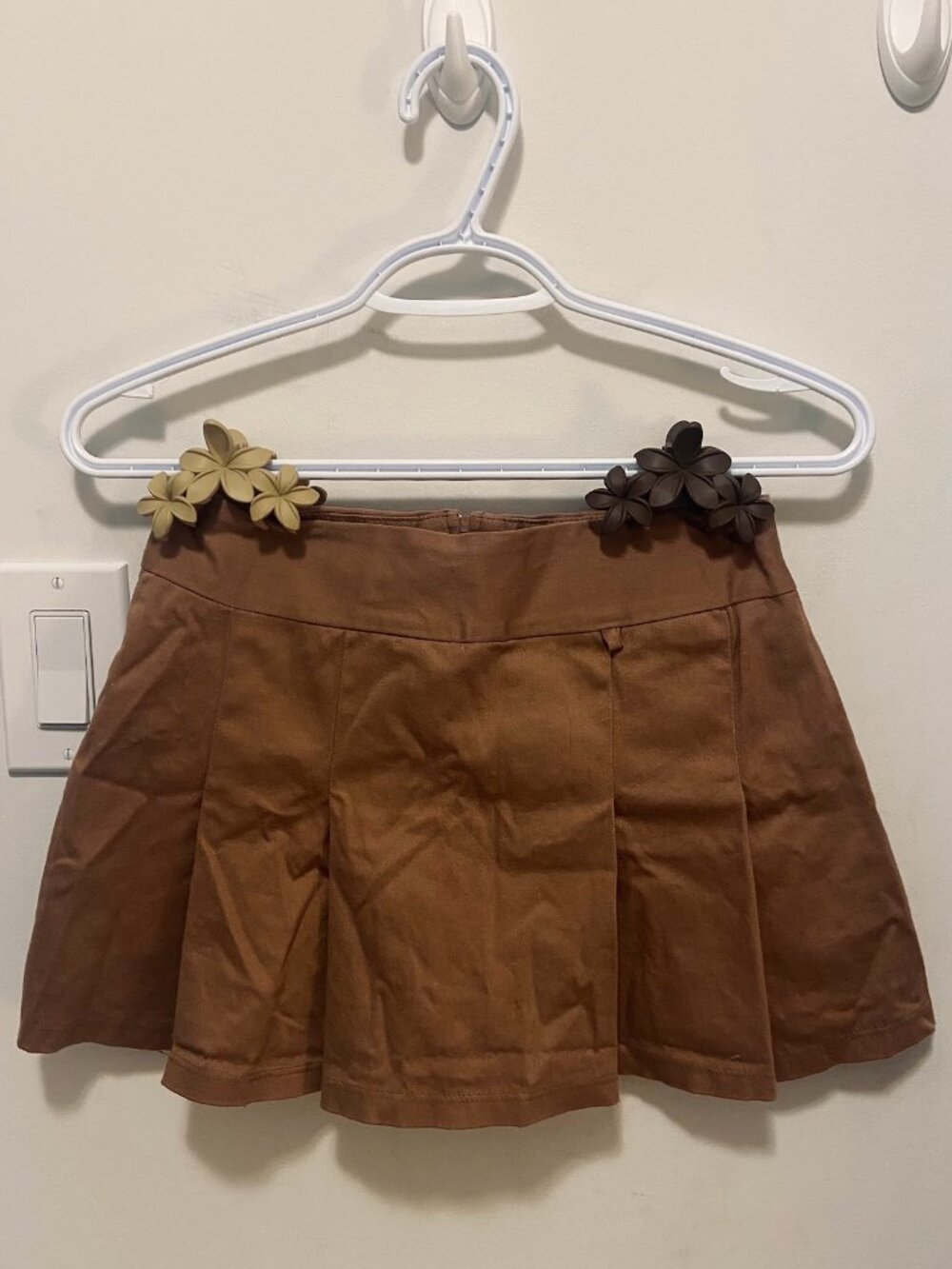 Y2K Brown Pleated Mini-Skirt